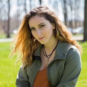 Meet your Posher, Jenn